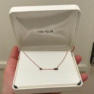 14k Gold Arrow Bar Necklace - Rose Gold
